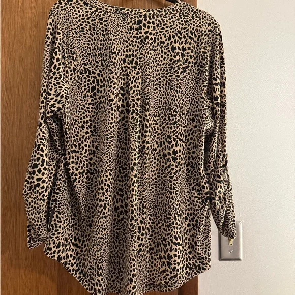 Michael Kors Animal Print Hoodie with Zipper - Picture 2 of 2